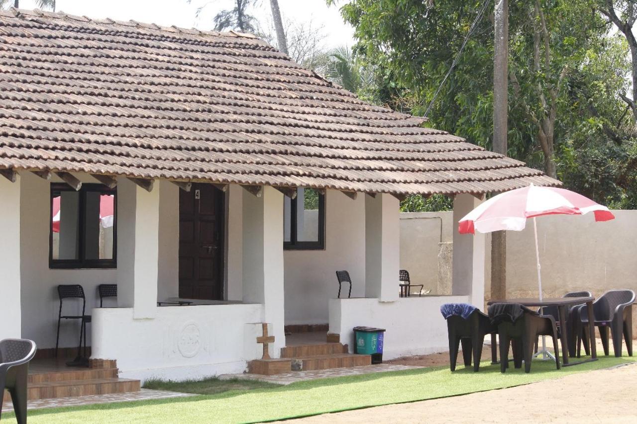 Casa Hillary Guest House Colva Exterior photo